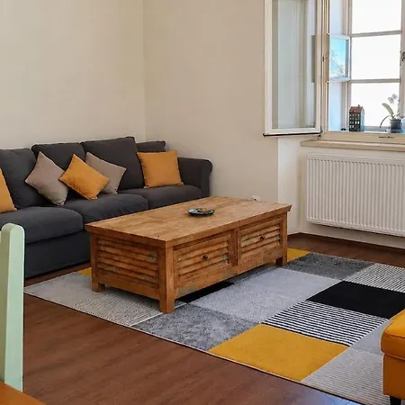 Resistance Square - Apartment Kutna Hora