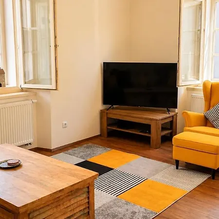 Apartment Resistance Square - Kutna Hora